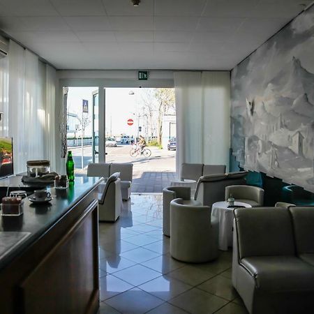 Hotel Venus ريميني المظهر الخارجي الصورة