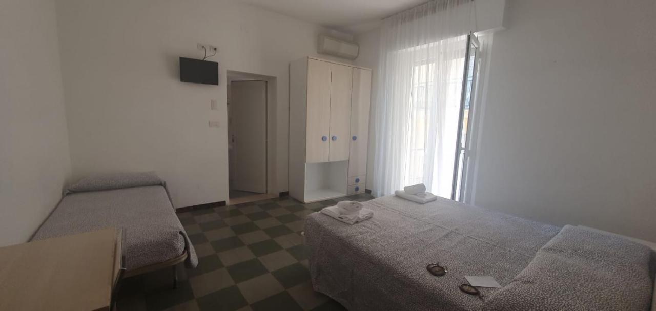 Hotel Venus ريميني المظهر الخارجي الصورة