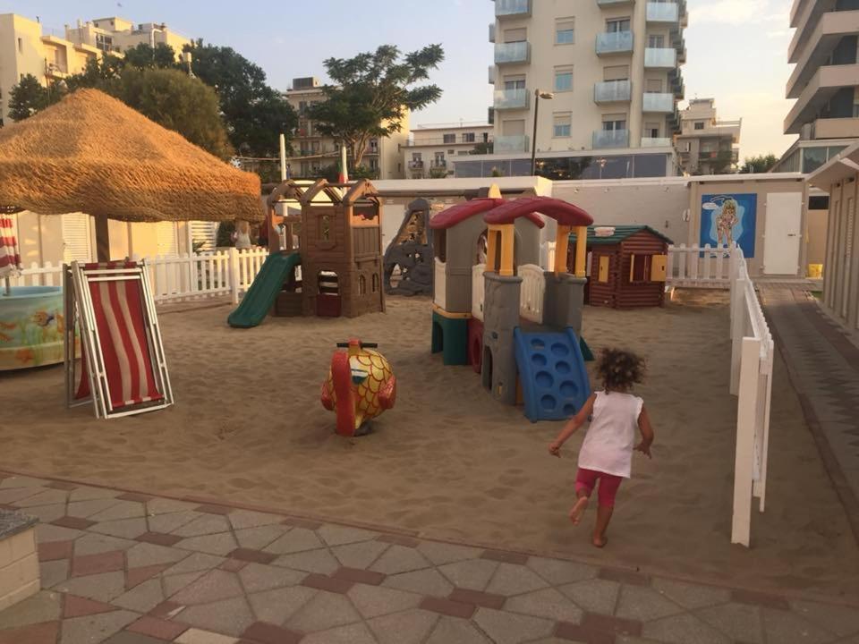 Hotel Venus ريميني المظهر الخارجي الصورة
